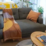 Bright And Cosy Flat Near The River